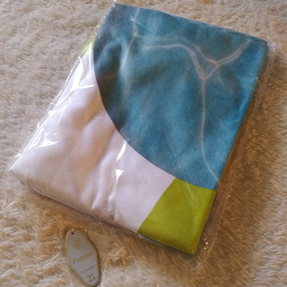 ***FLASH SALE*** Poshmark beach towel